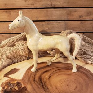 Vintage Ceramic Hand-Painted Blond Horse Figurine 12 in x 9 in